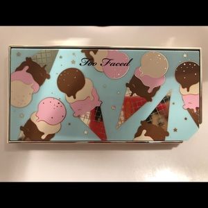 NEW!TOO FACED TRIPLE SCOOP HYPER REFLECT HIGHLIGHT